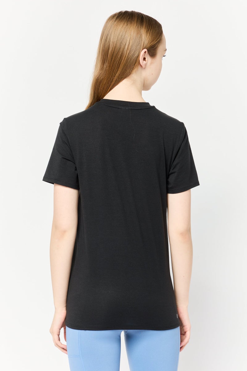 Adidas تي شيرت رياضي نسائي بأكمام قصيرة مناسب في الهواء الطلق، أسود - Image 4